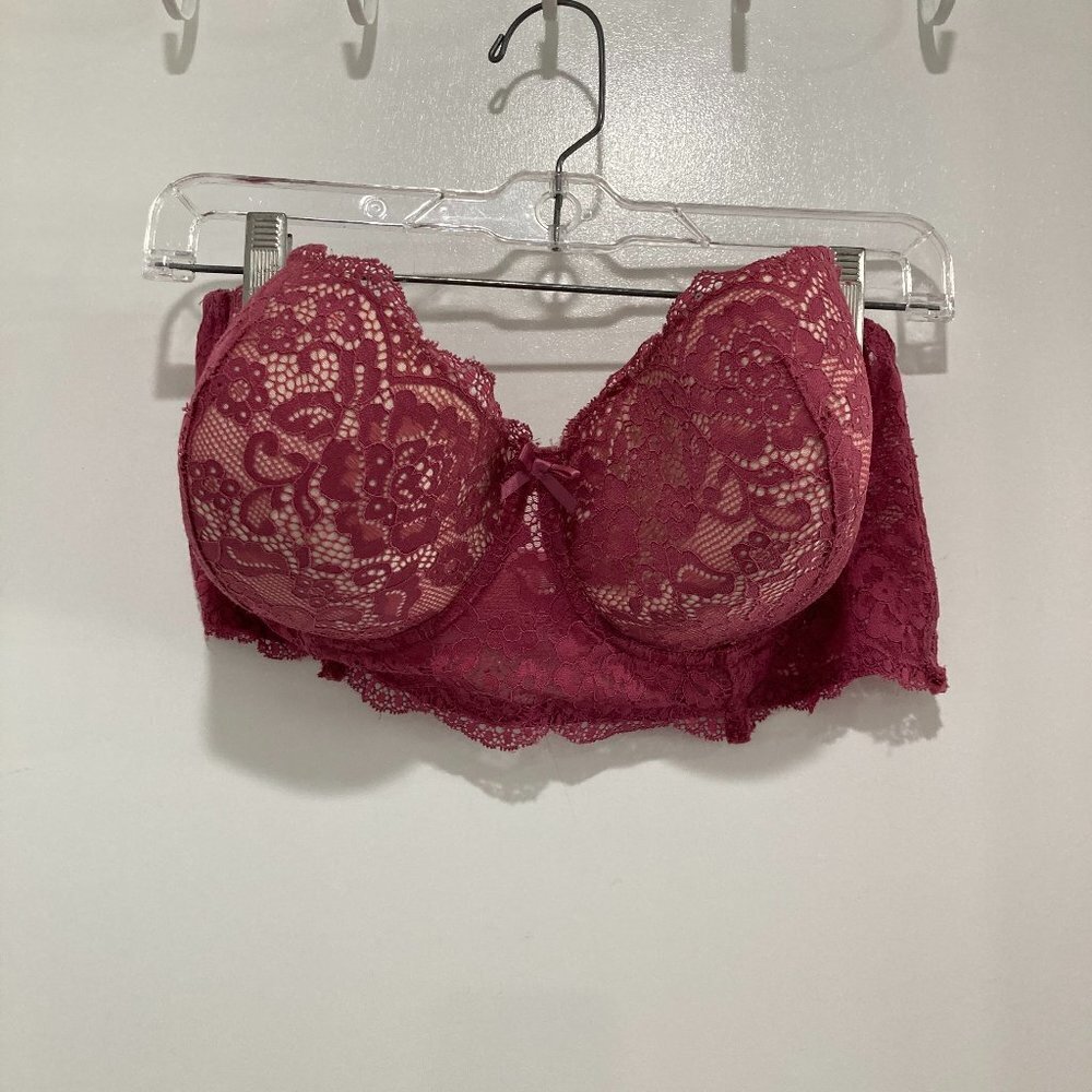 New without tags Bluxe strapless padded bra Size 42D